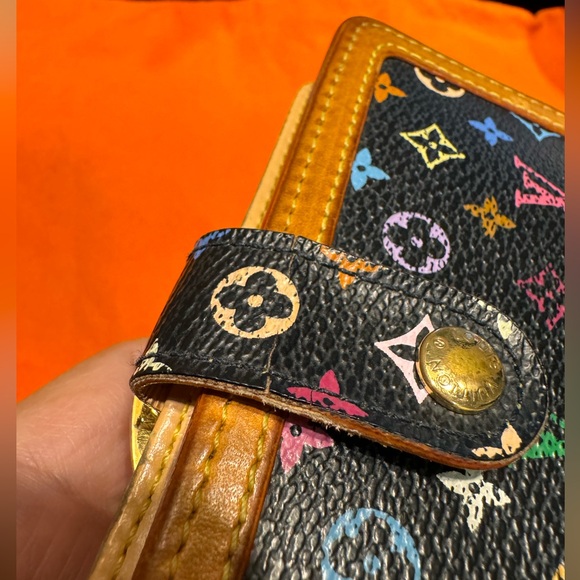 🎀Louis Vuitton Kisslock Multicolour wallet🎀 - Picture 4 of 14